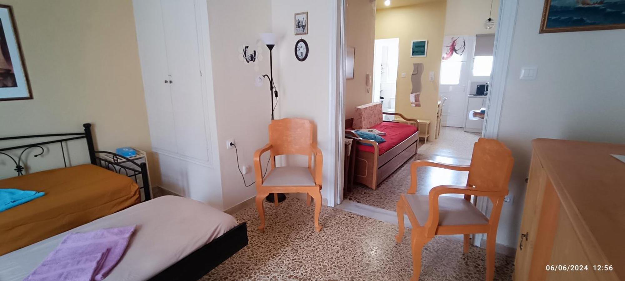 Lefterakis Place Aegina ภายนอก รูปภาพ
